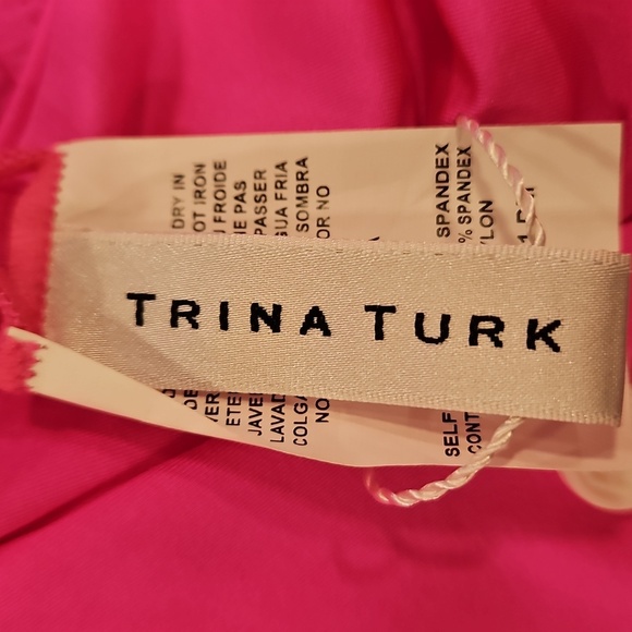 💕TRINA TURK💕 Monaco Convertible One Piece Swimsuit ~ Pitaya Pink 12 NWT - Picture 12 of 13